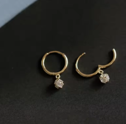 Boucles d'oreilles rondes dorées