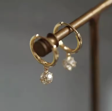 Boucles d'oreilles rondes dorées